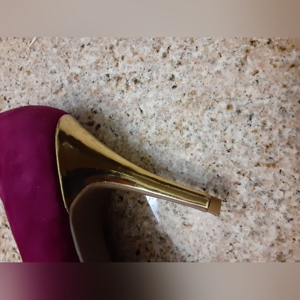 Jessica Simpson Highheel Pumps - Picture 6 of 8